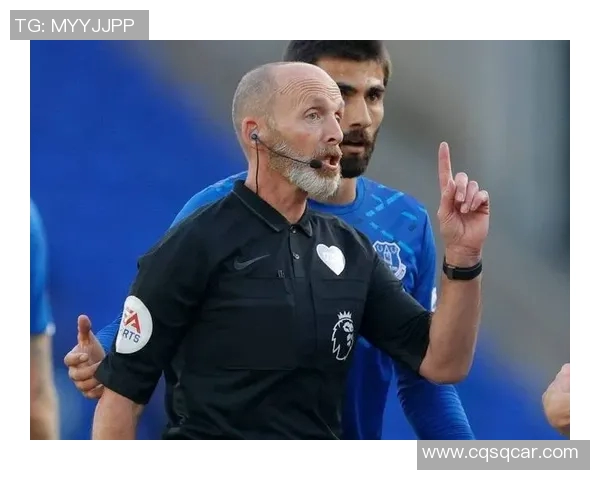 伯顿与布里斯的对决分析与赛季表现全面解读 伯顿与布里斯的对决分析与赛季表现全面解读